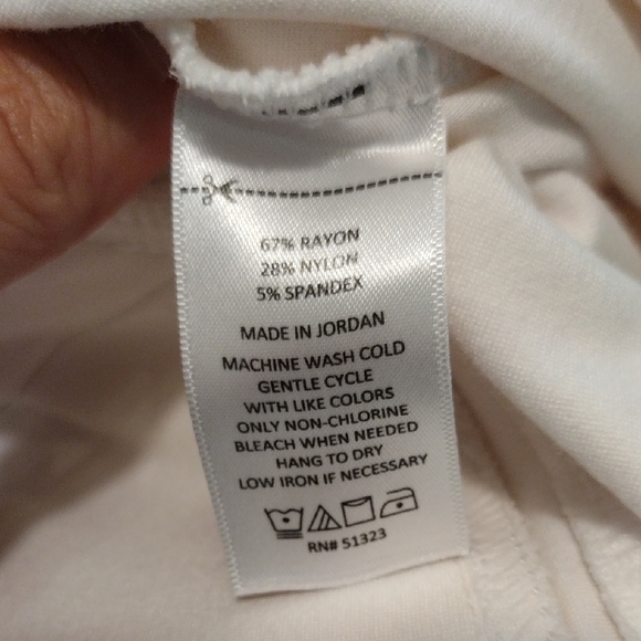 Vince Camuto Women's - Picture 5 of 10